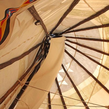 Big Sky Tipi Holidays Wartling ภายนอก รูปภาพ