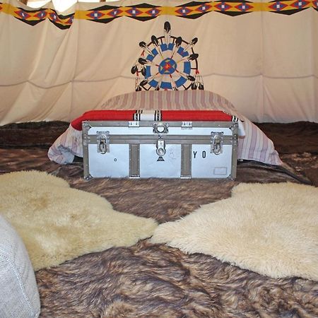 Big Sky Tipi Holidays Wartling ภายนอก รูปภาพ