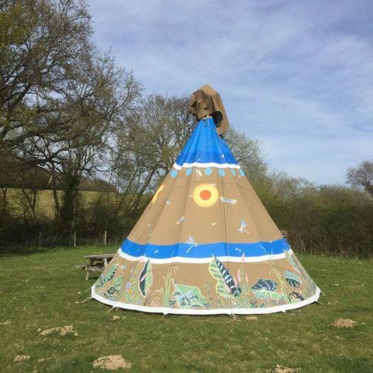 Big Sky Tipi Holidays Wartling ภายนอก รูปภาพ